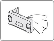 열교환기 천으로 닦는 그림