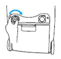제품 후면의 구멍이 뚫어져 있는 배수 마개를 분리