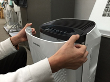 전면 패널 여는 이미지