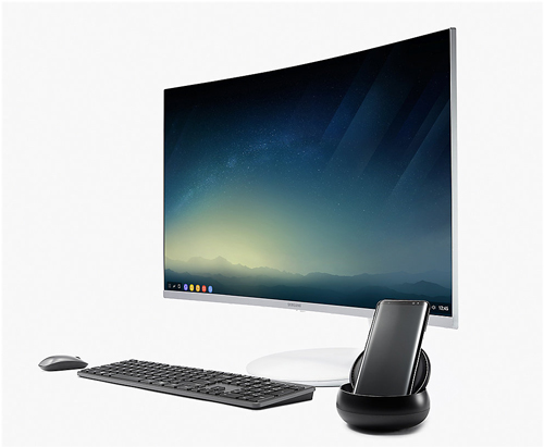 삼성 덱스에 휴대폰, 키보드 마우스 연결된 화면