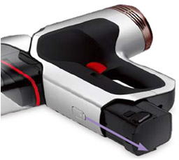 32.4 V 착탈식 배터리를 제거하는 이미지