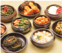 여러종류의 김치들 여러종류의 김치들